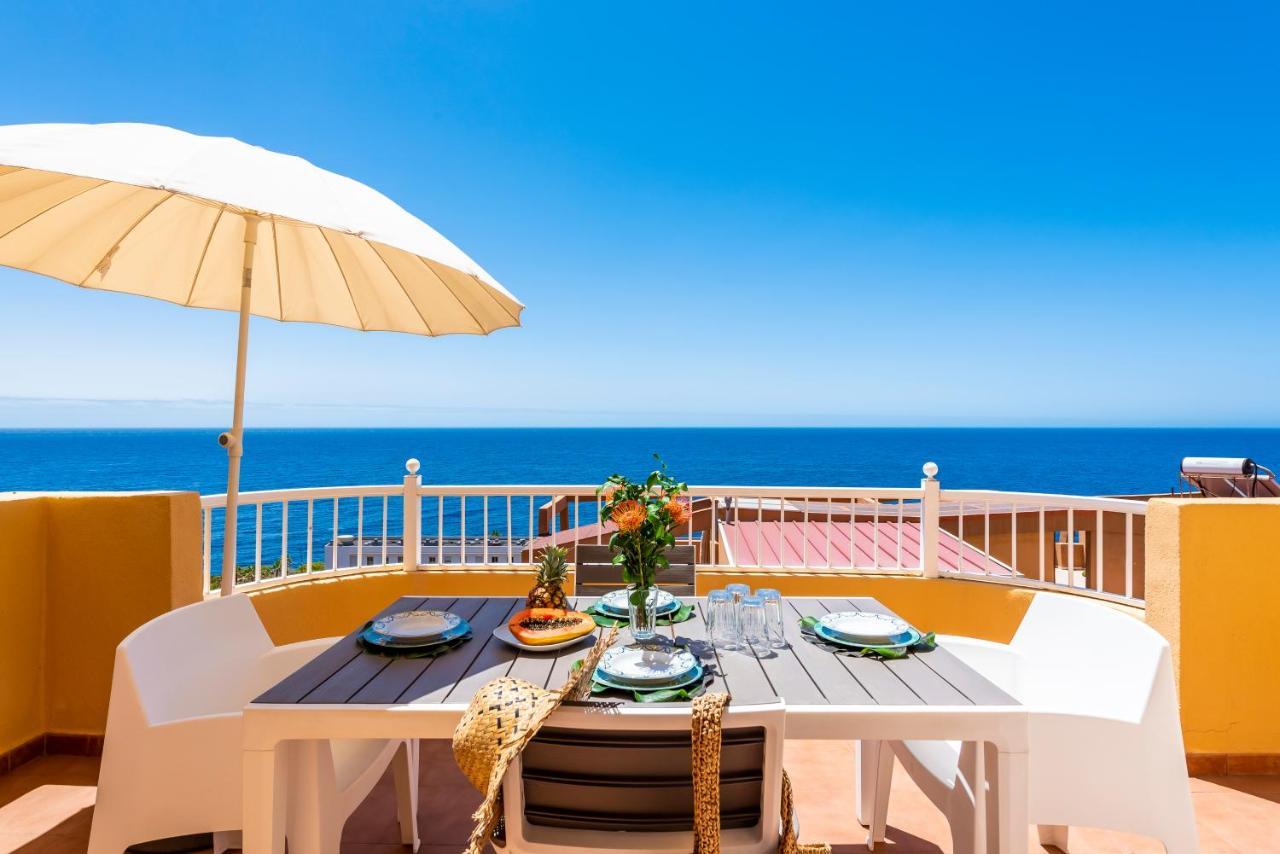 Beachfront Triplex With Swimming Pool & Parking Radazul Exterior photo